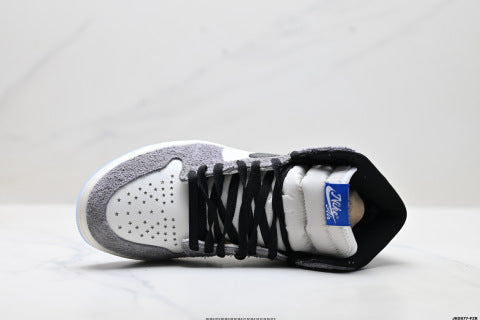 Nike Air Jordan 1 Retro High basketball shoes Comfortable casual sneakers for men and women