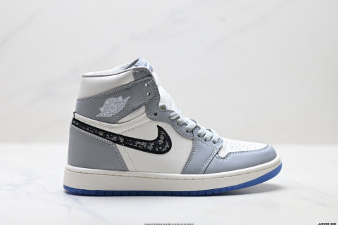 Nike Air Jordan 1 High OG basketball shoes Sneakers for comfort and casual wear