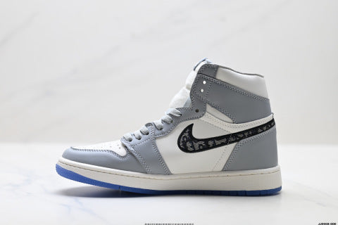 Nike Air Jordan 1 High OG basketball shoes Sneakers for comfort and casual wear
