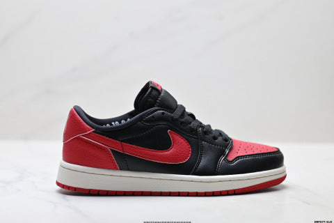 Nike Air Jordan 1 Retro athletic shoes Unisex Shoes, Couple Style, Sneakers
