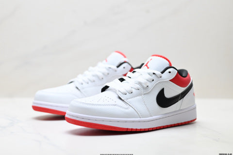 Nike Air Jordan 1 Low OG basketball shoes Versatile, non-slip, and wear-resistant sneakers