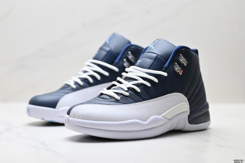 Nike Air Jordan 12 sneakers Cushioning and durable basketball shoes
