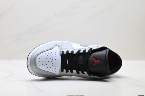 Nike Air Jordan 1 Low basketball shoes Comfortable casual sneakers