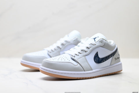 Nike Air Jordan 1 sneakers Basketball shoes for men and women, versatile