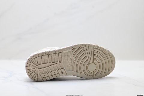 Nike Air Jordan Court Connect sneakers Lightweight low-top sneakers