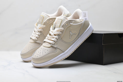 Nike Air Jordan Court Connect sneakers Lightweight low-top sneakers