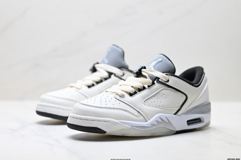 Nike Air Jordan Sixty Plus Low Sneakers Air cushioning and anti-slip basketball shoes