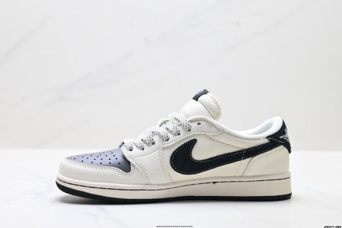 Nike Air Jordan 1 x Travis Scott Collaboration sneakers Sneakers for comfort and casual wear