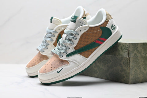 Nike Air Jordan 1 x Travis Scott Sneakers Comfortable and casual non-slip basketball shoes