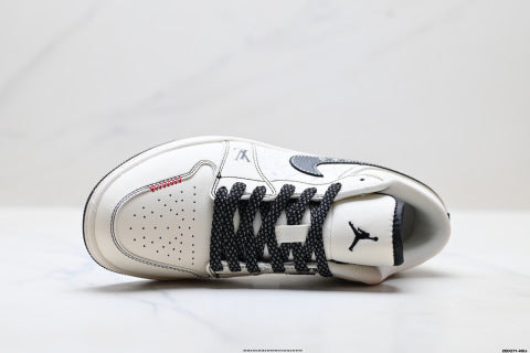Nike Air Jordan 1 Low sneakers Basketball shoes for men and women