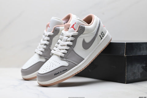 Nike Air Jordan 1 Low OG sneakers Versatile casual basketball shoes