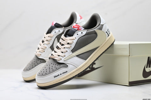 Nike Air Jordan 1 x Travis Scott basketball shoes Comfortable casual sneakers