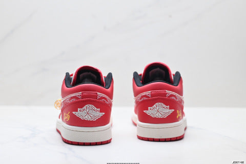 Nike Air Jordan 1 Low  sneakers Anti-slip and wear-resistant sports shoes