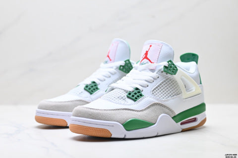 Nike Air Jordan 4 Retro Basketball shoes