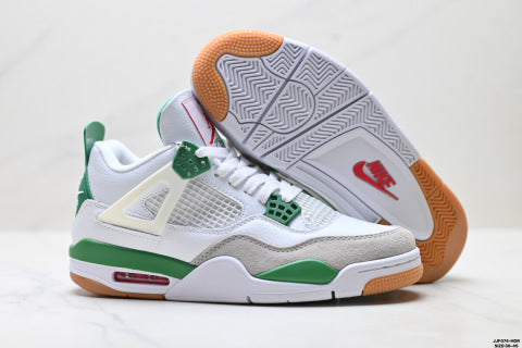 Nike Air Jordan 4 Retro Basketball shoes