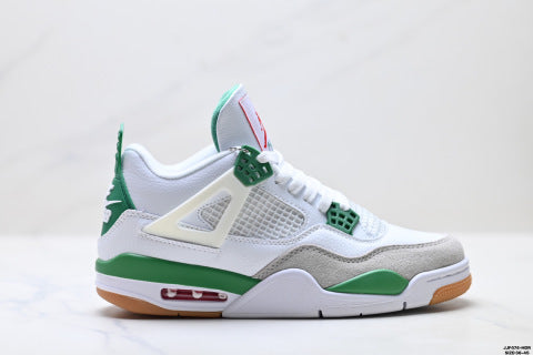 Nike Air Jordan 4 Retro Basketball shoes